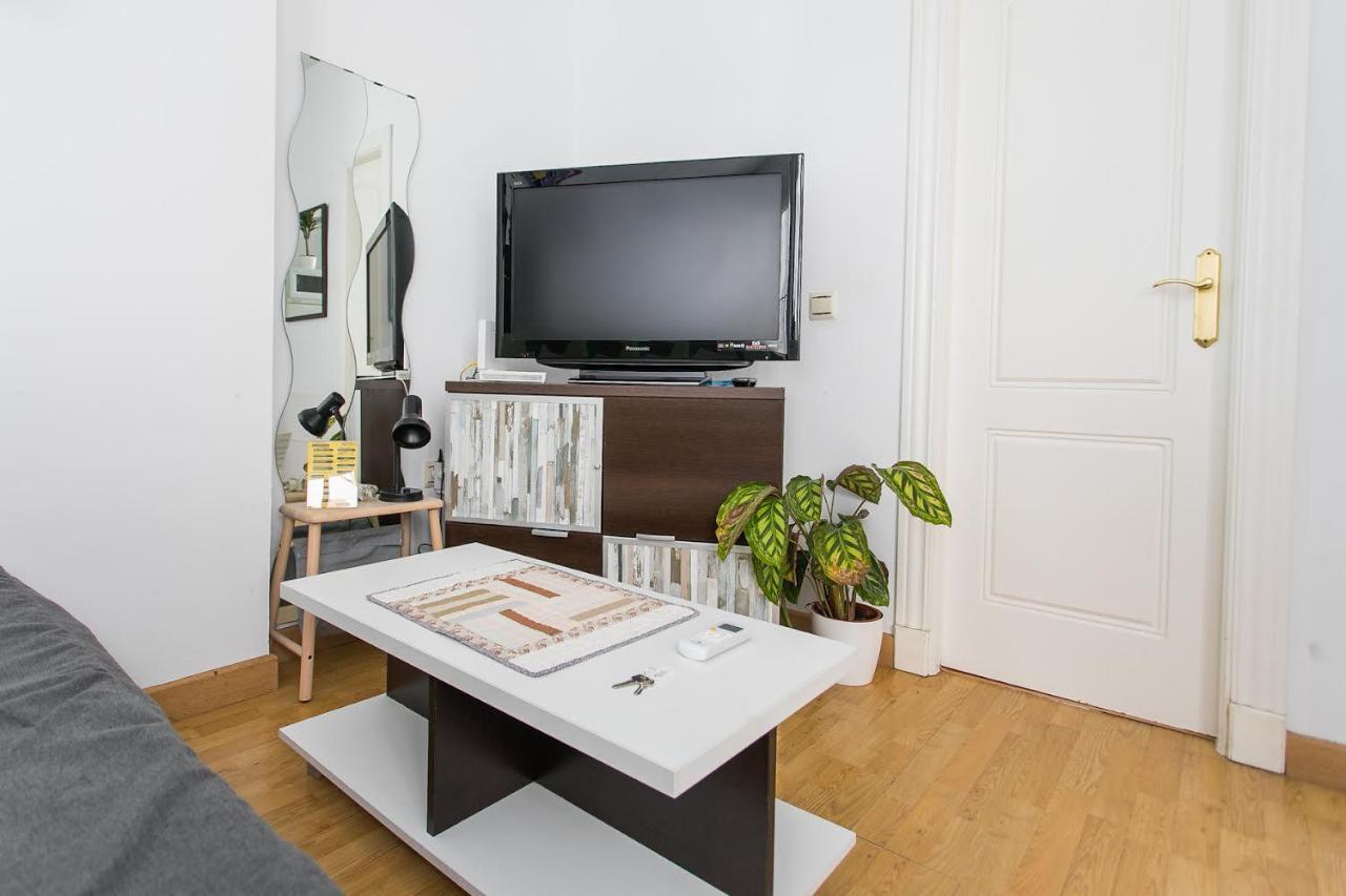 Estudio Cobertizo Appartamento Málaga Esterno foto